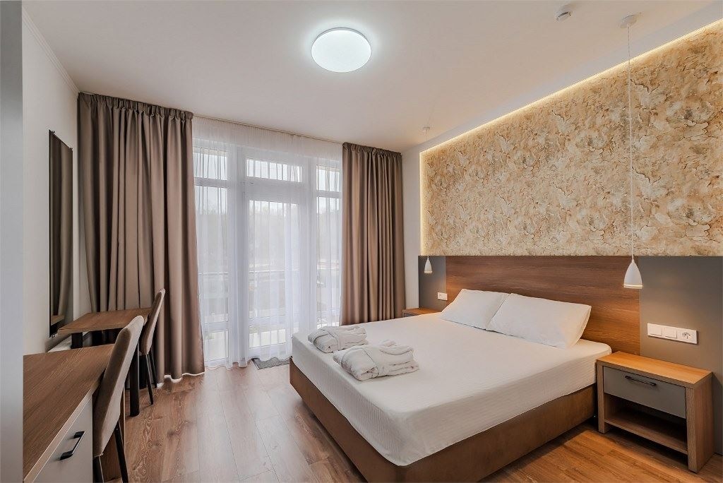 rooms-studio-superior