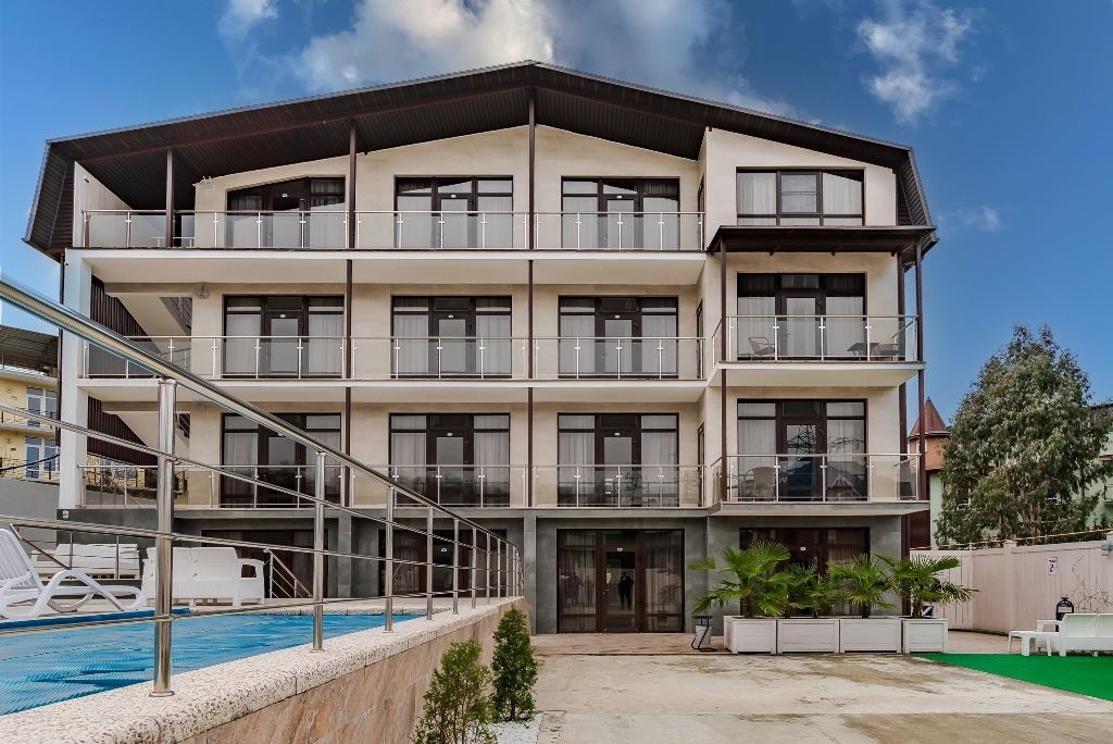 general-main-building