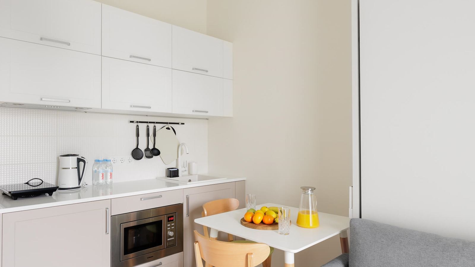 rooms-стандарт-трехместный-с-балконом