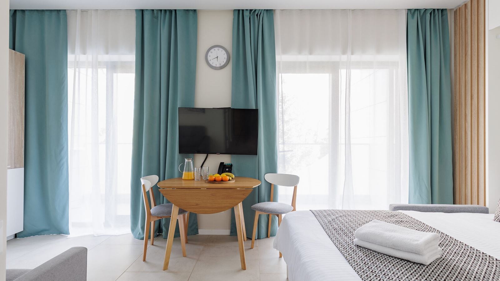 rooms-junior-suite-see-view-с-балконом