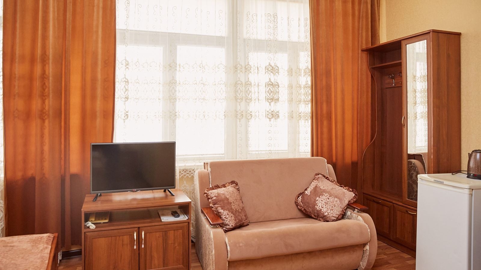 rooms-семейный-номер-стандарт-twn