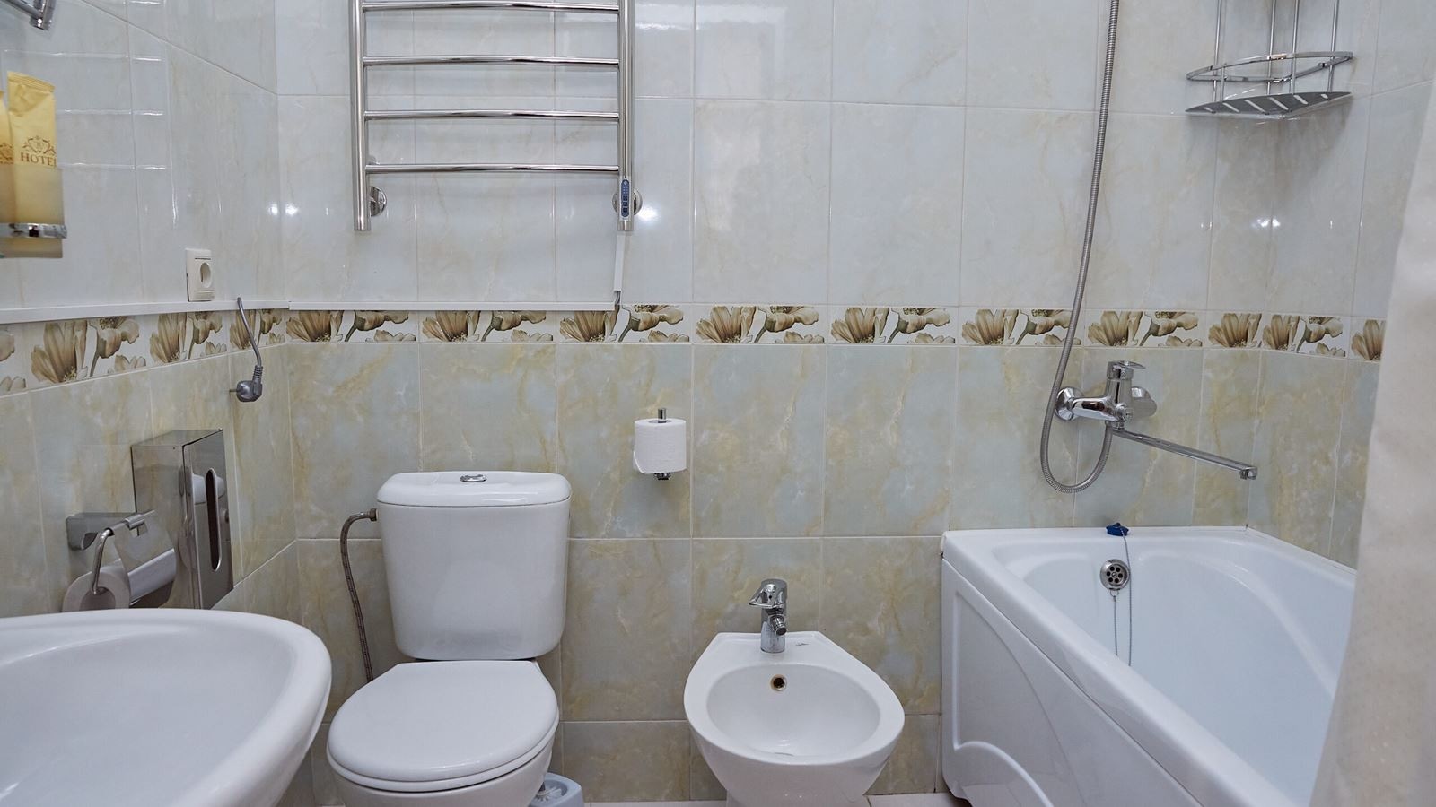 rooms-семейный-номер-стандарт-twn