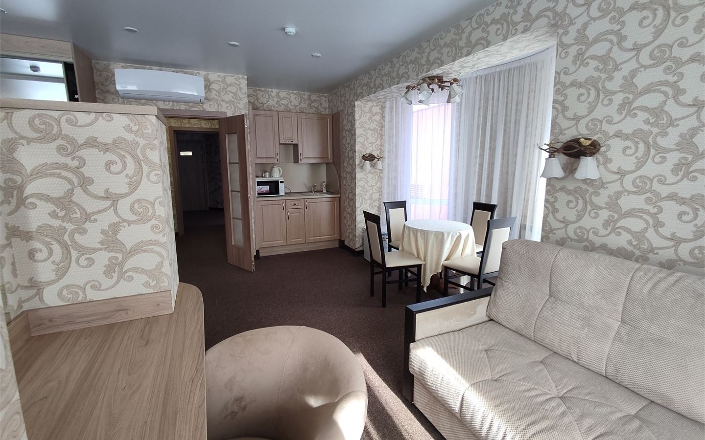 rooms-студия-премиум
