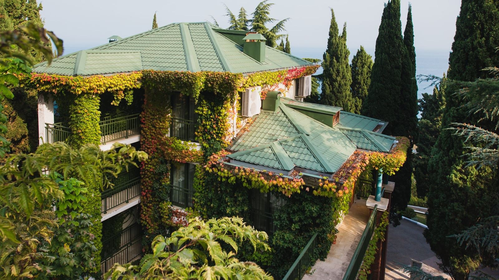 general-main-building