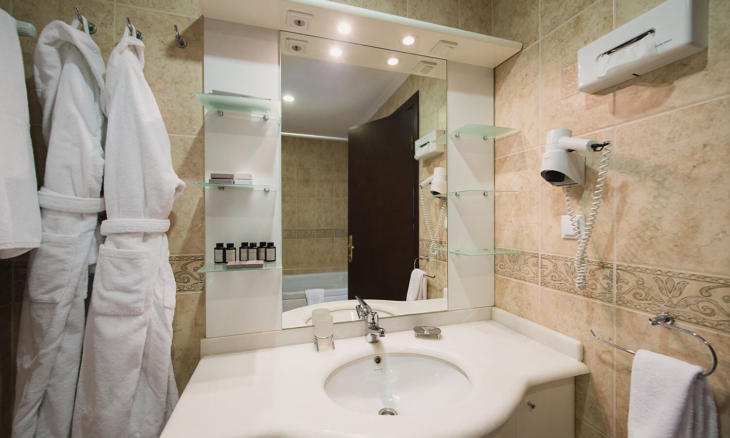 rooms-люкс-v1v2v9