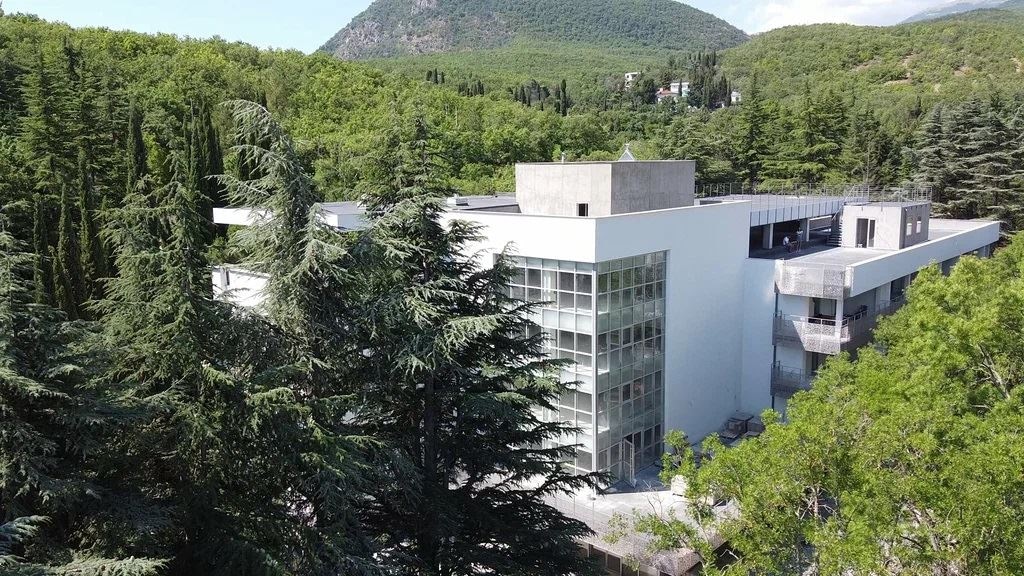 general-main-building