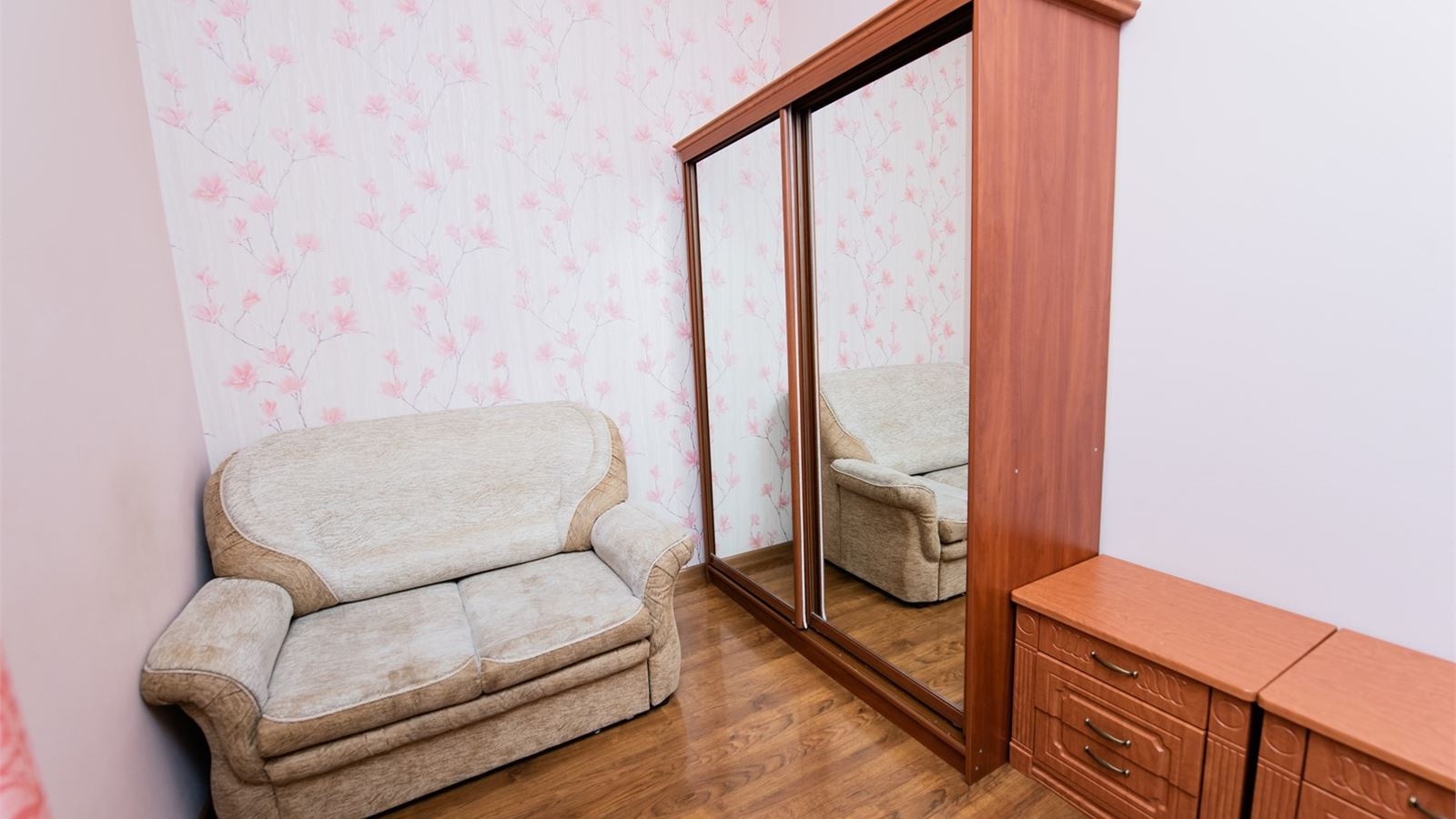 rooms-улучshенный-двухместный-номер