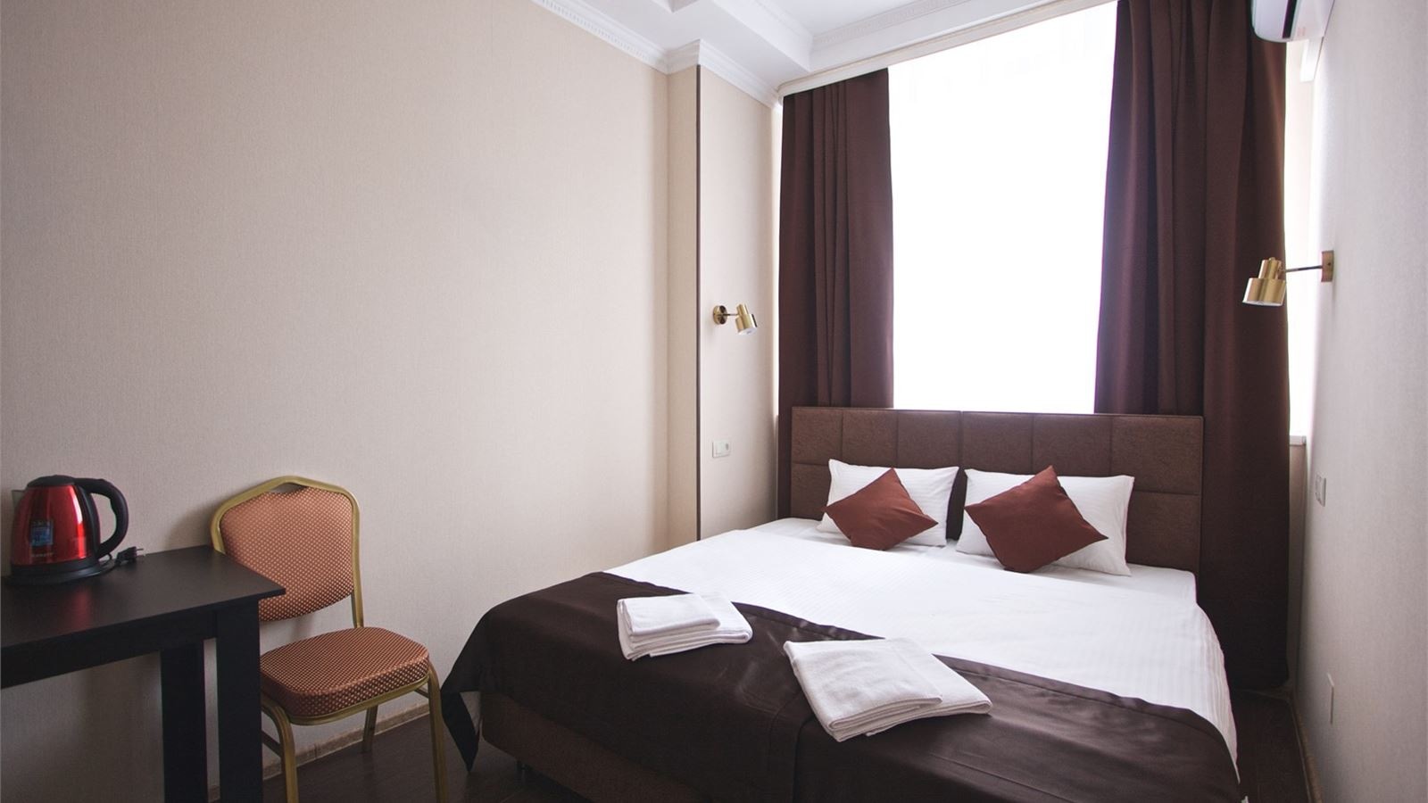 rooms-economy-double