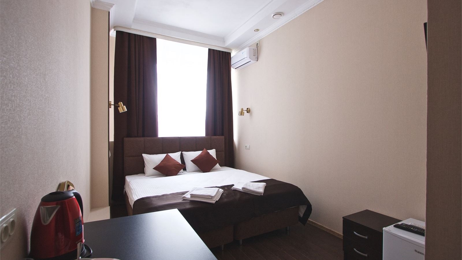 rooms-economy-double