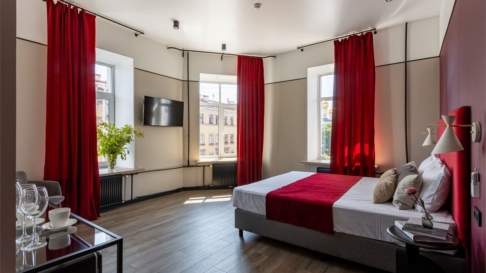 rooms-люкс-2местный-панорамный-вид-на-город