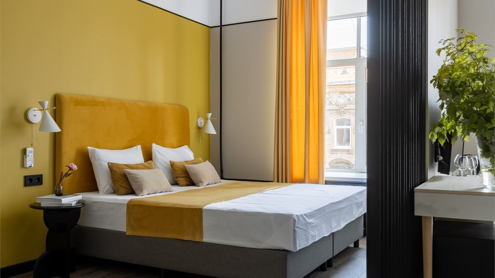 rooms-люкс-2местный-2комнатный-семейный