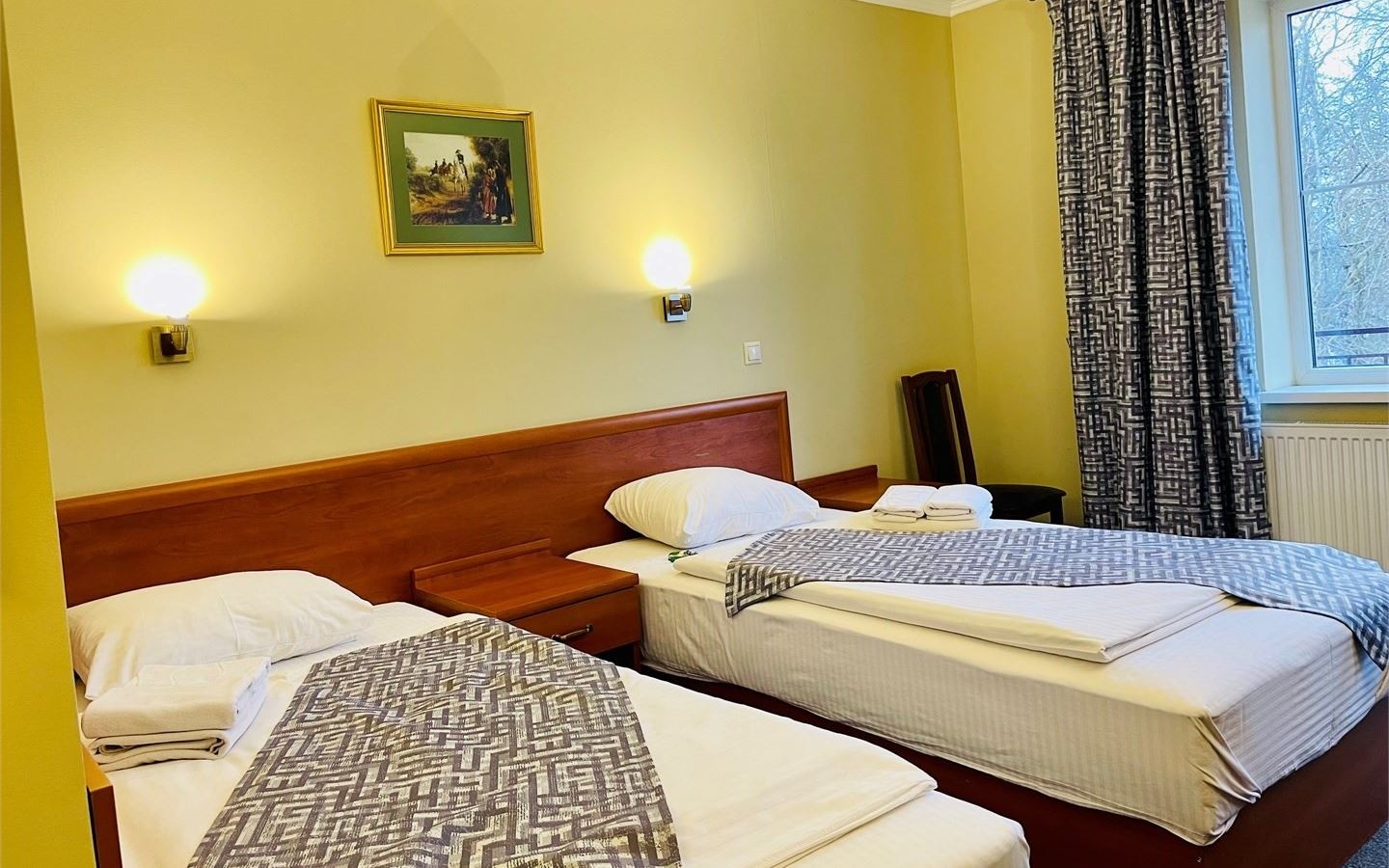 rooms-двухместный-номер-i-категории-стандарт-с-двумя-раздельными-кроватями