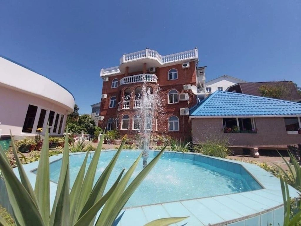 general-main-building