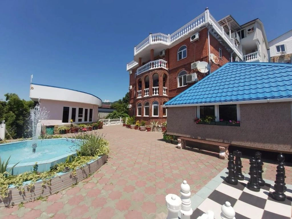 general-main-building