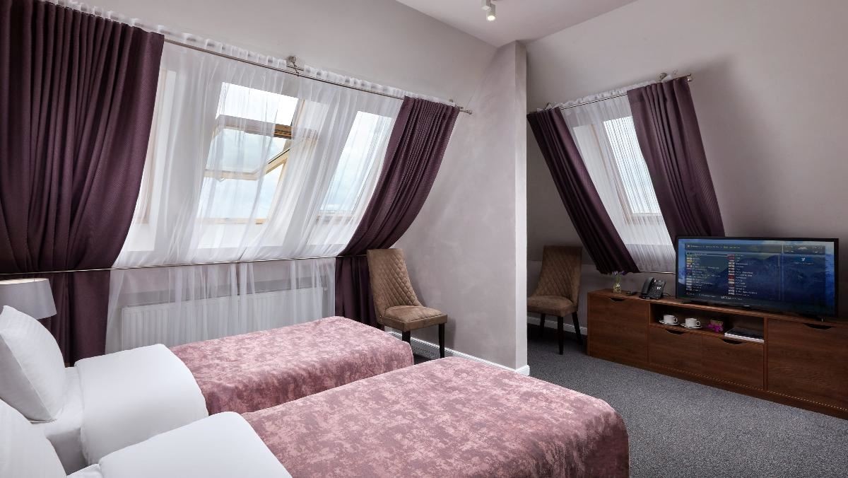rooms-стандарт-с-двумя-односпальными-кроватями