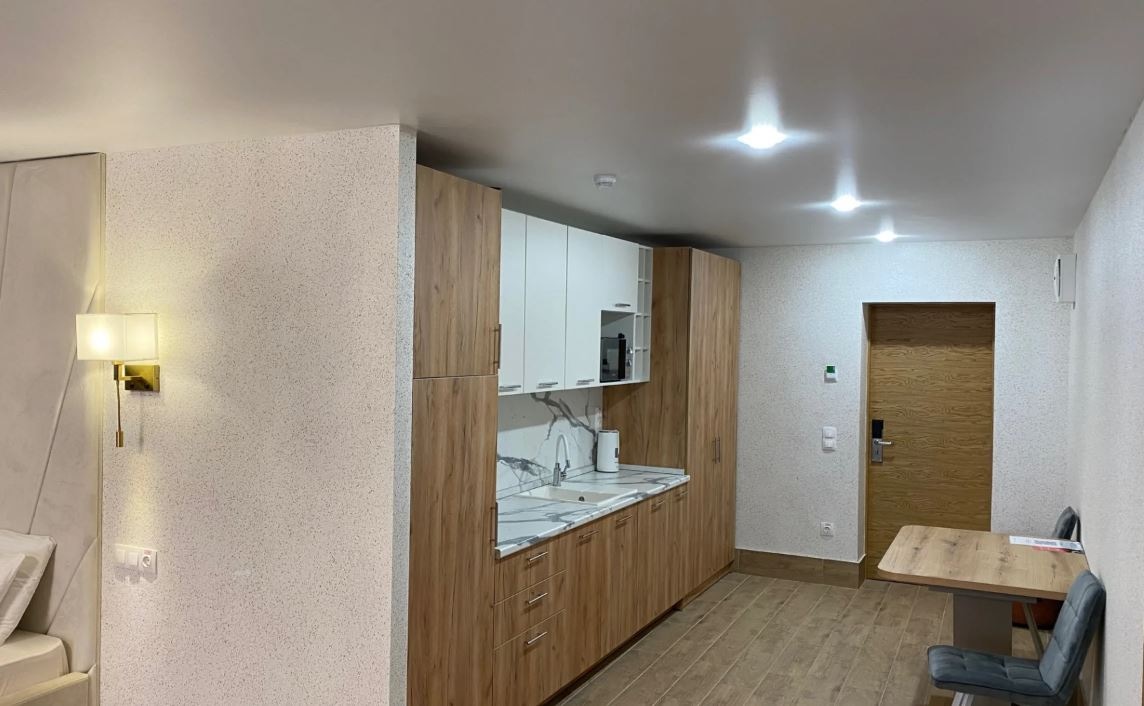 rooms-люкс-однокомнатный-с-камином