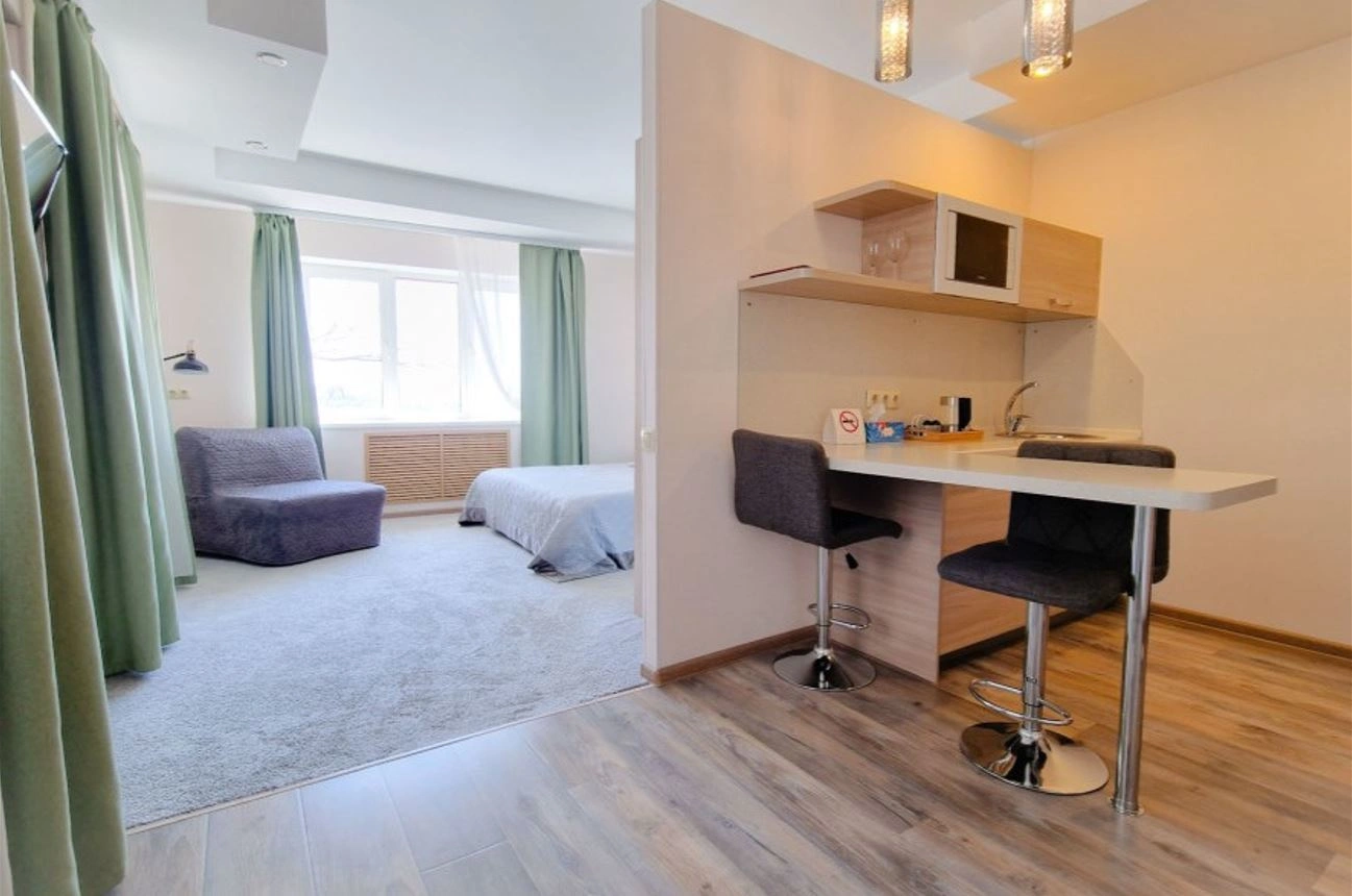 rooms-номерстудио-с-видом-на-золотой-рог-двуспальная-кровать