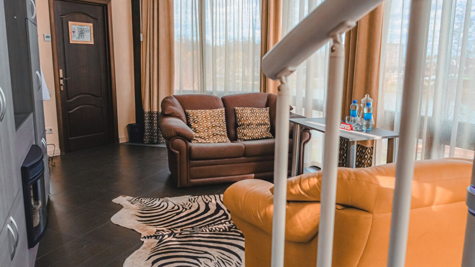 rooms-the-penthouse