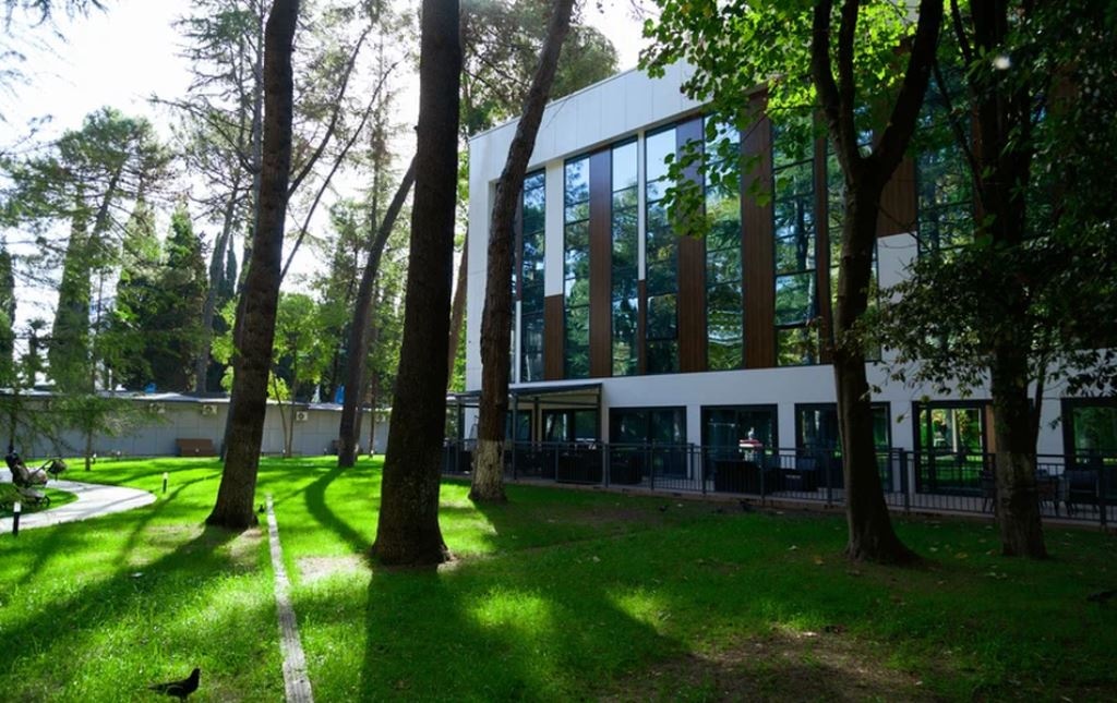 general-main-building