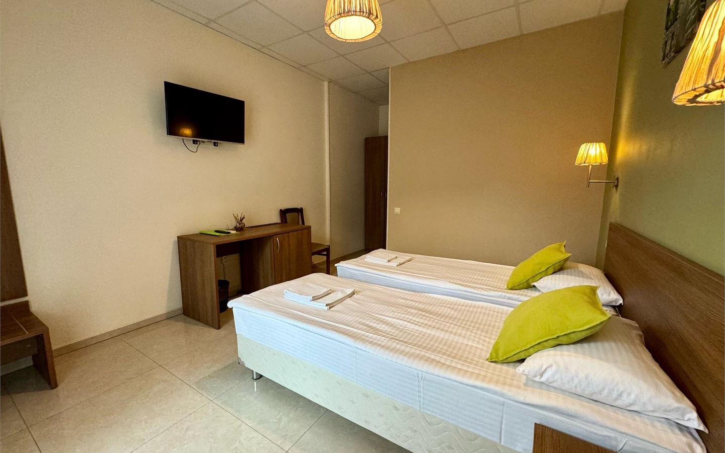 rooms-апартаменты-1й-этаж-с-отдельным-входом