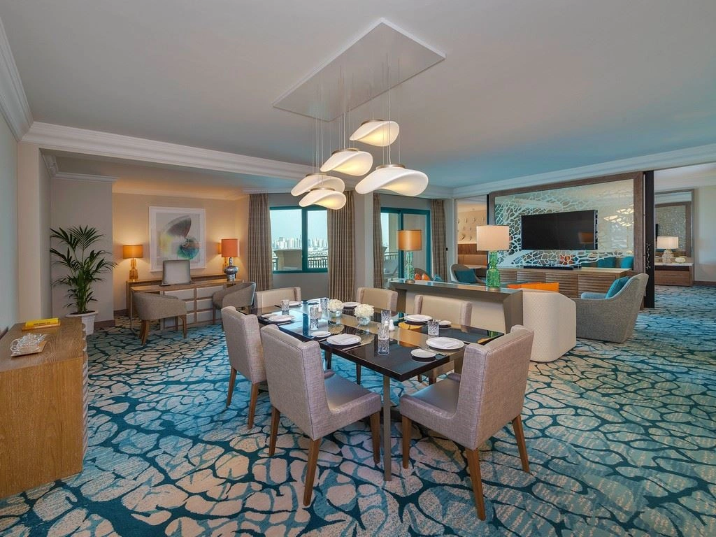 rooms-one-bedroom-regal-suite