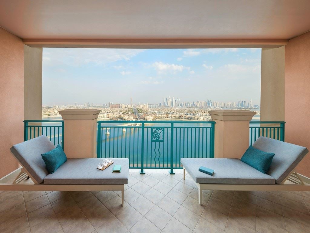 rooms-two-bedroom-regal-suite