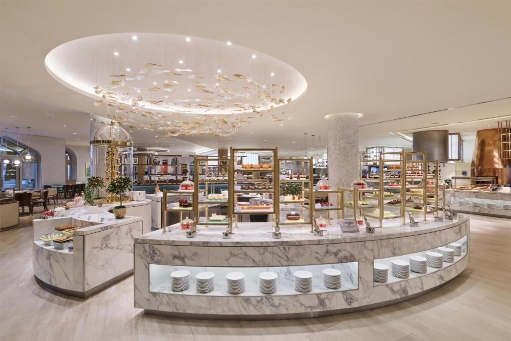 restaurants-restaurants