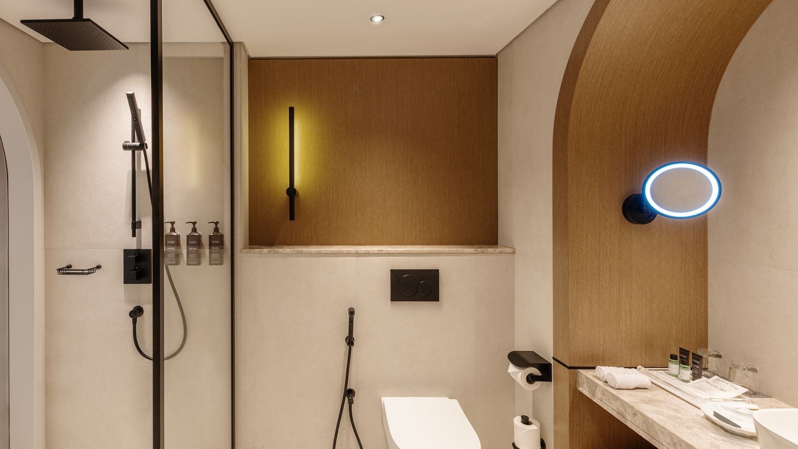 rooms-deluxe-sea-view-room