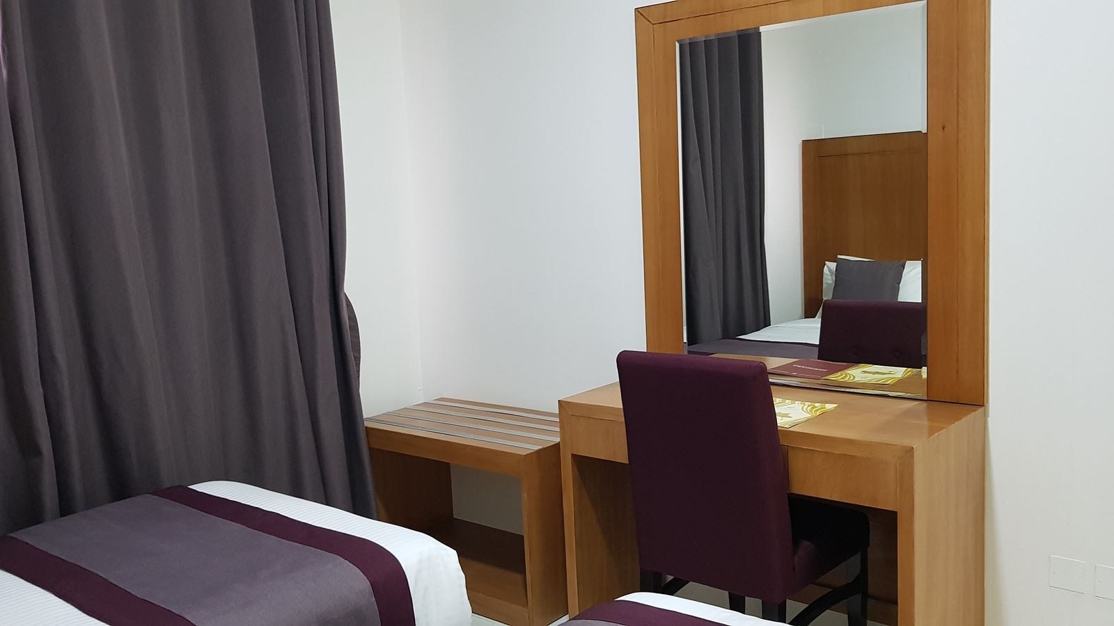 rooms-standard-suite