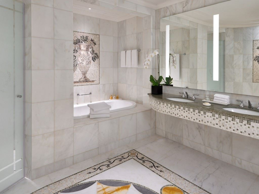 rooms-superior-creek-view-room