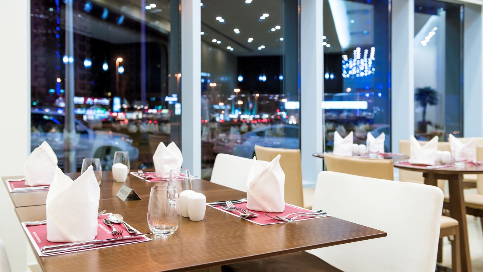 restaurants-flavours-restaurant