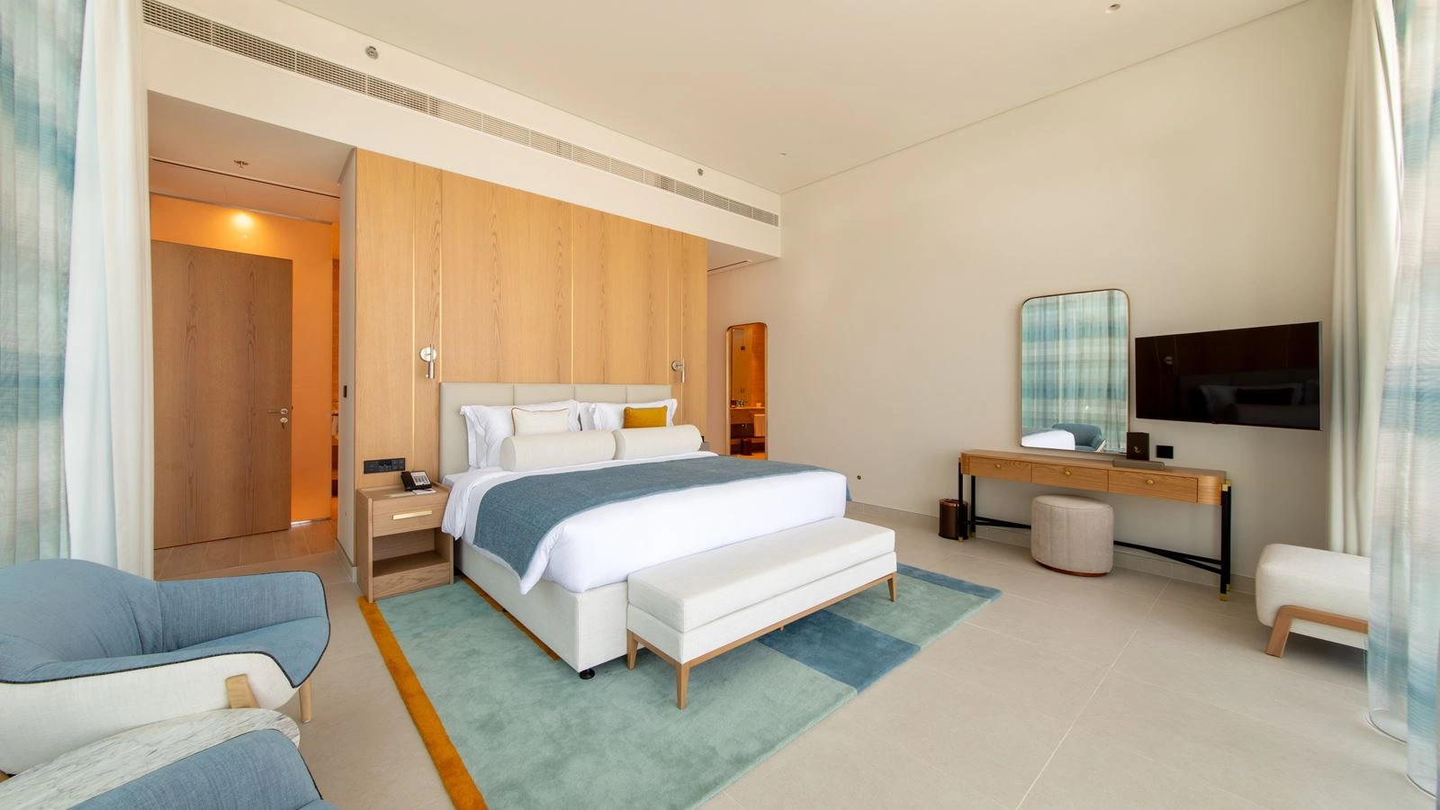 rooms-one-bedroom-ocean-villa-with-whirlpool