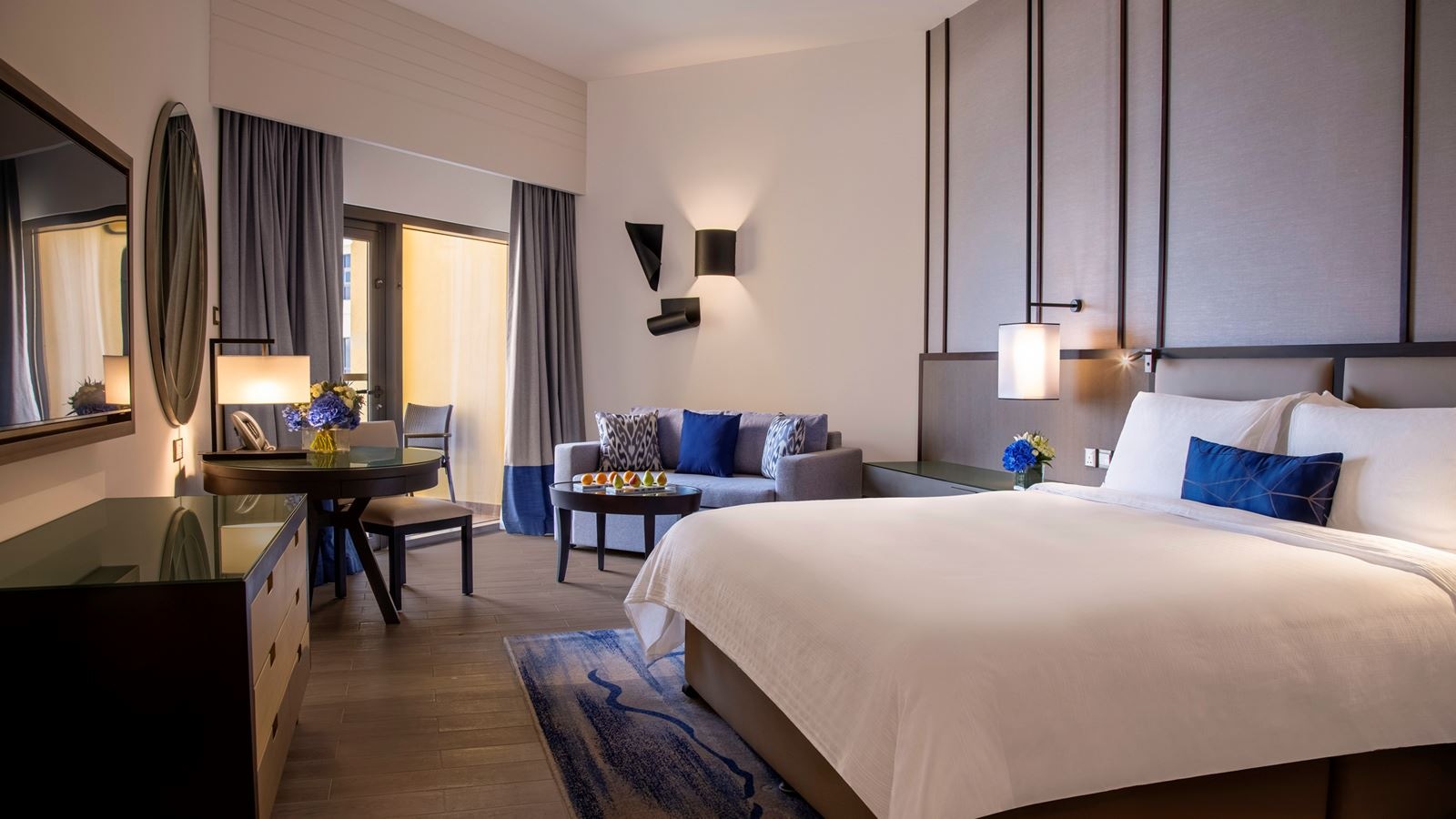 rooms-sea-view-room-with-balcony