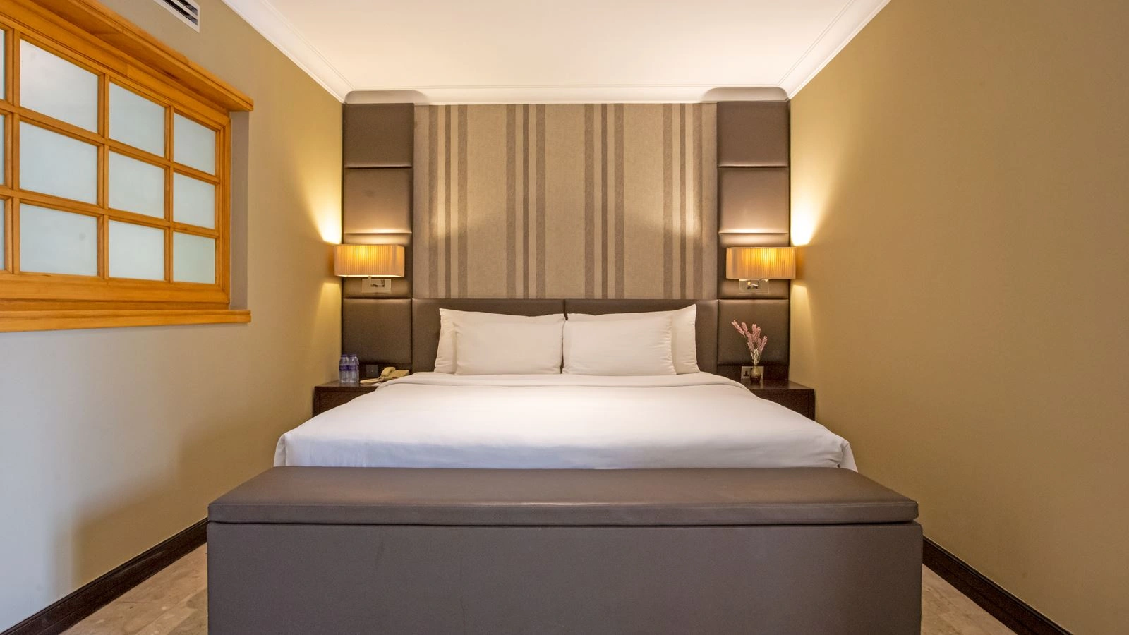 rooms-executive-suite