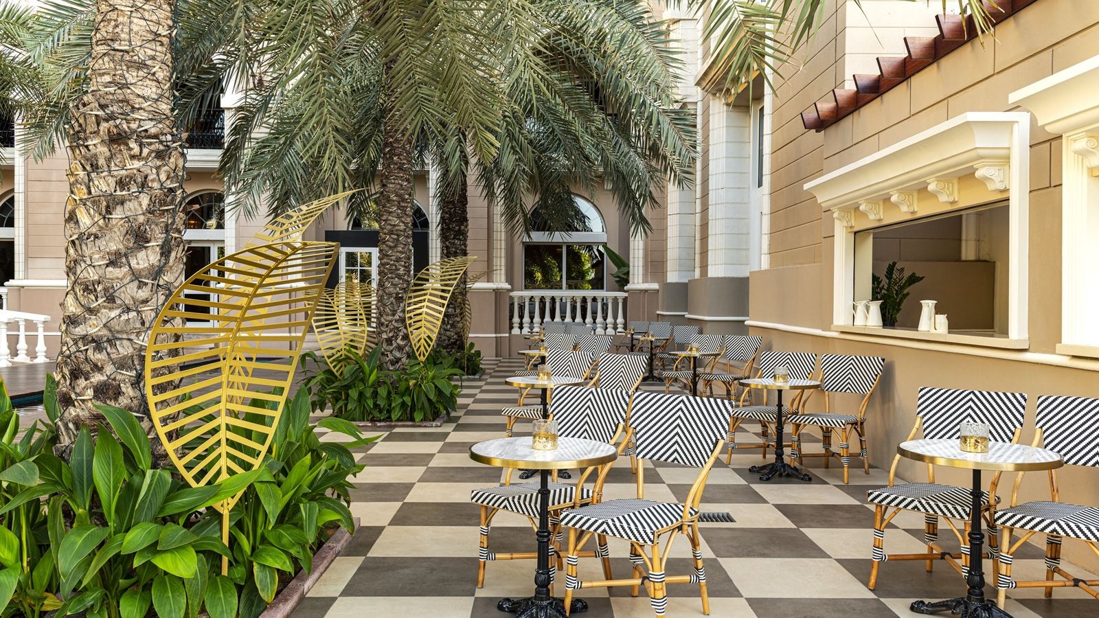 restaurants-restaurants