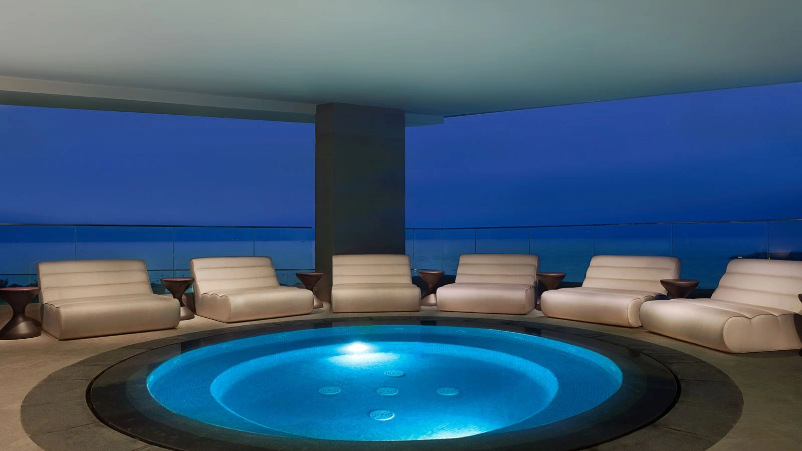 pools-outdoor--indoor-pool