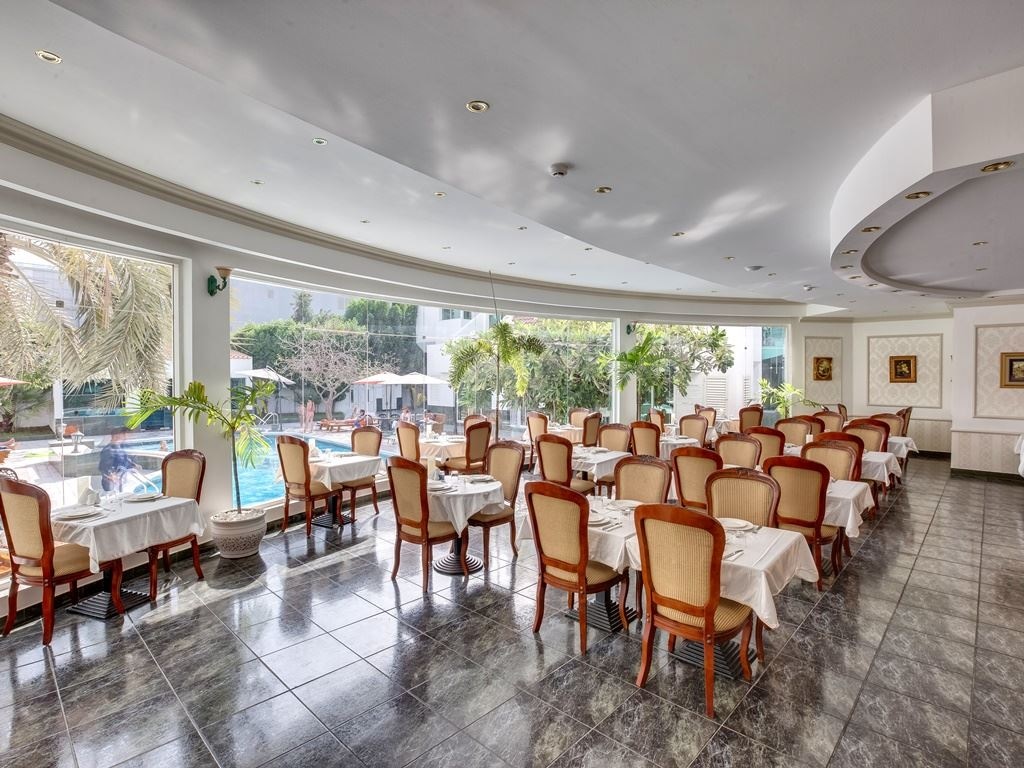 restaurants-main-restaurant