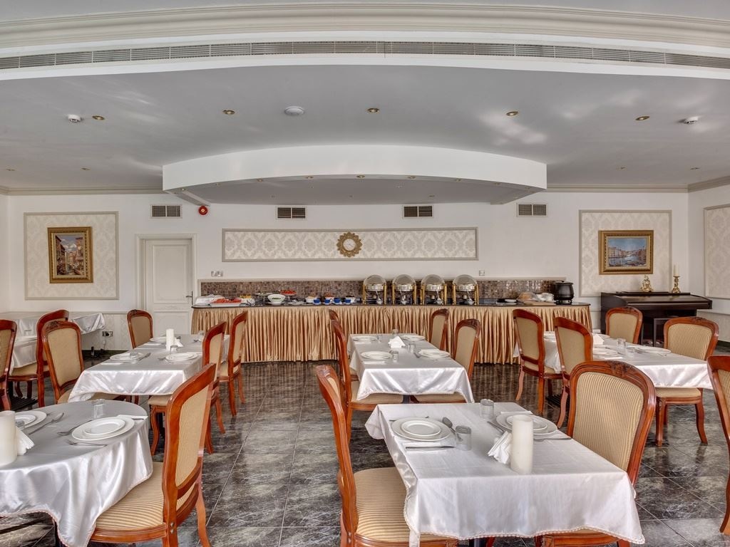 restaurants-main-restaurant