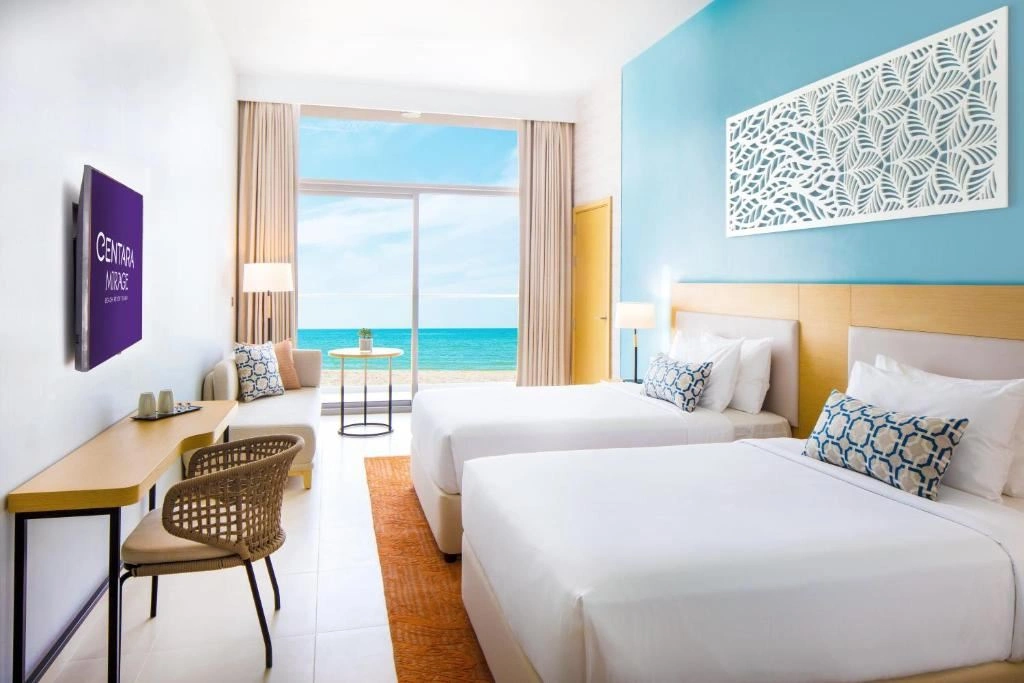 rooms-family-room-panoramic-sea-view-double-double