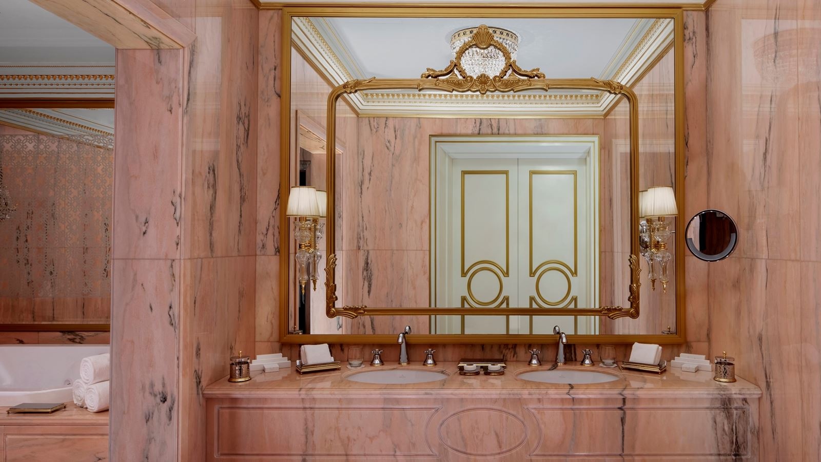 rooms-raffles-presidential-suite