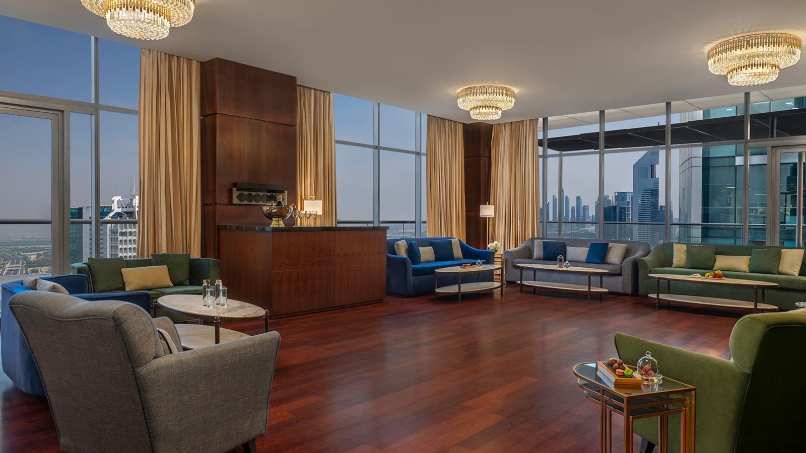 rooms-the-royal-penthouse-suite
