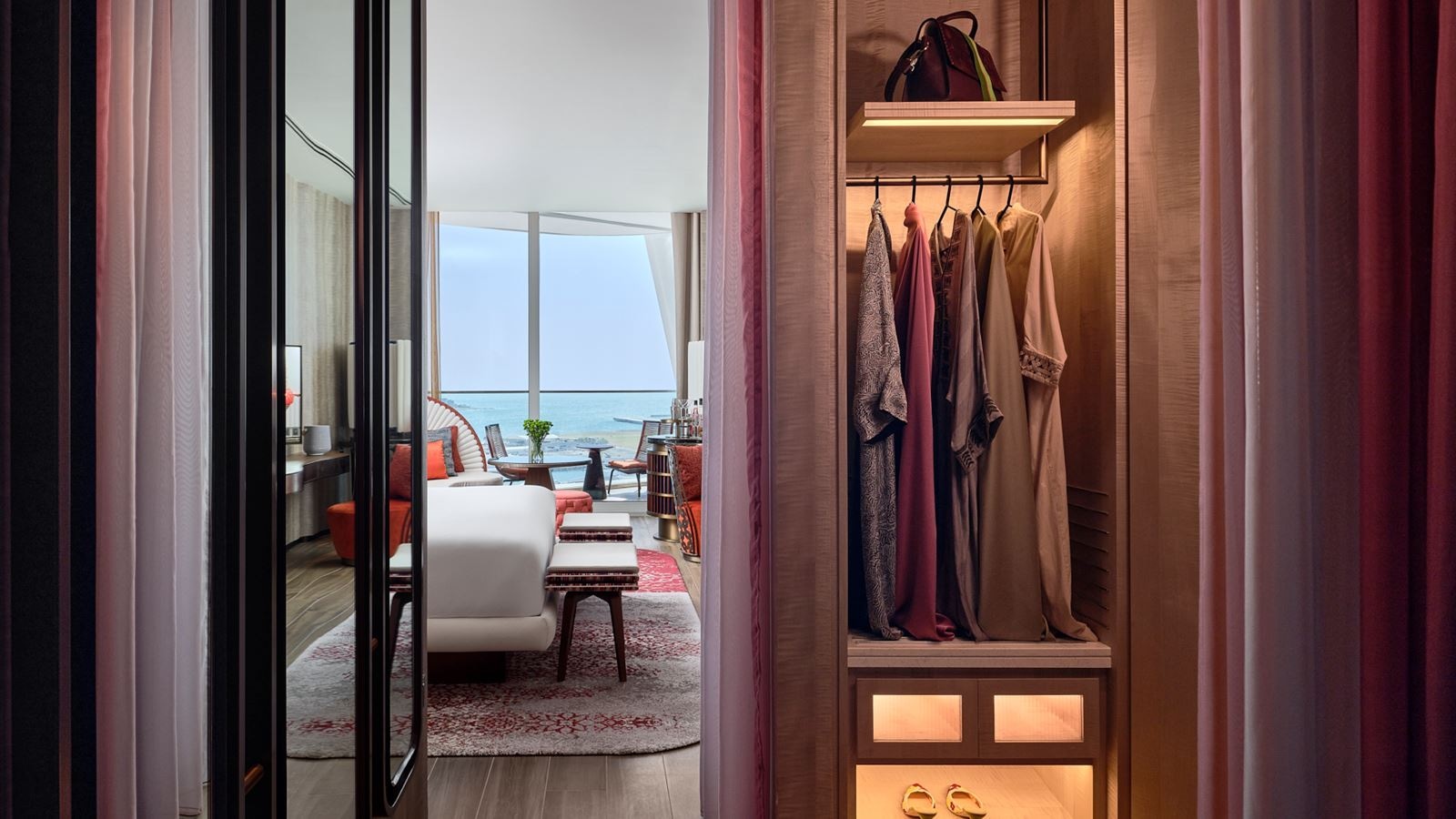 rooms-fantastic-room