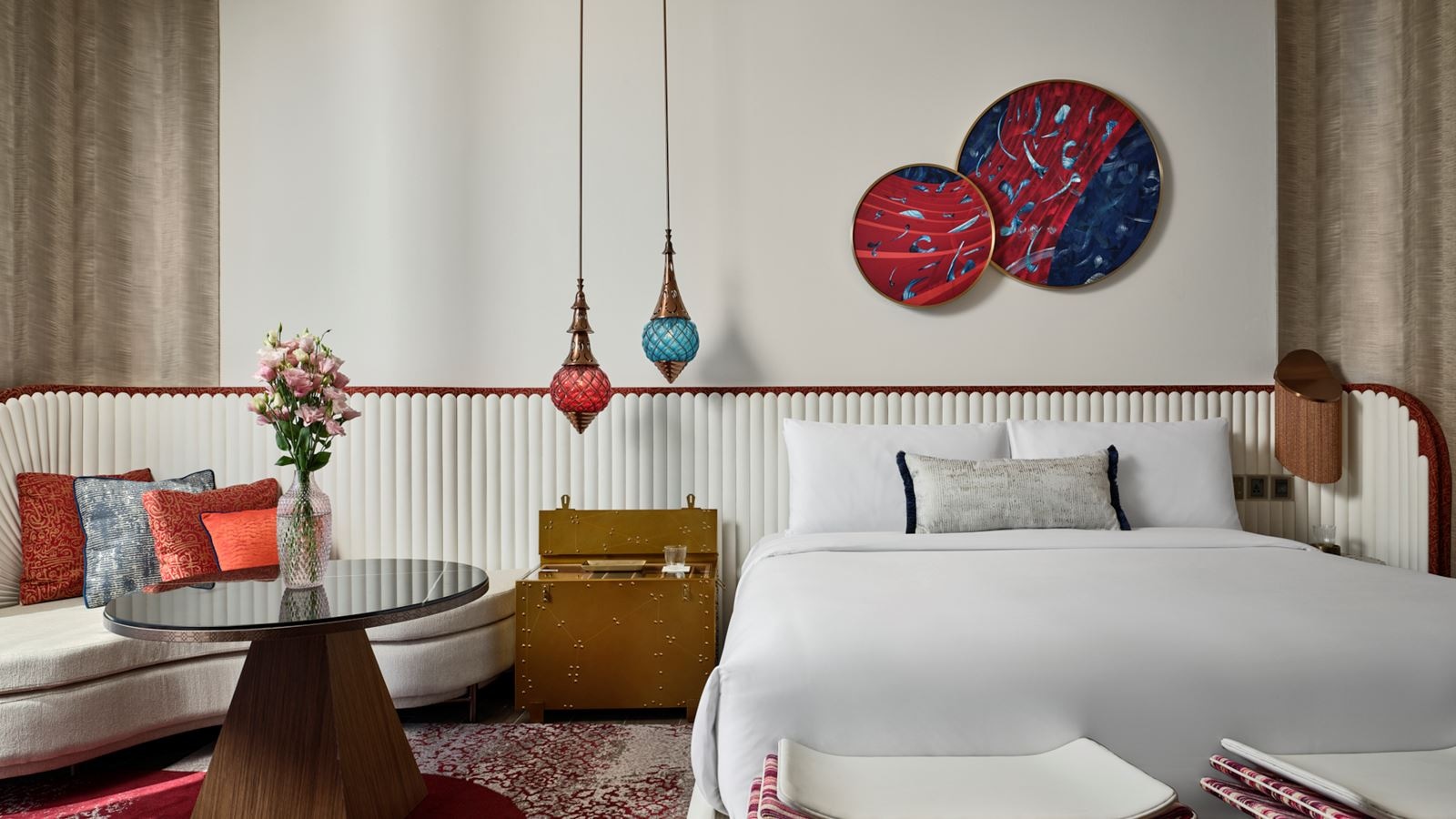 rooms-spectacular-corner