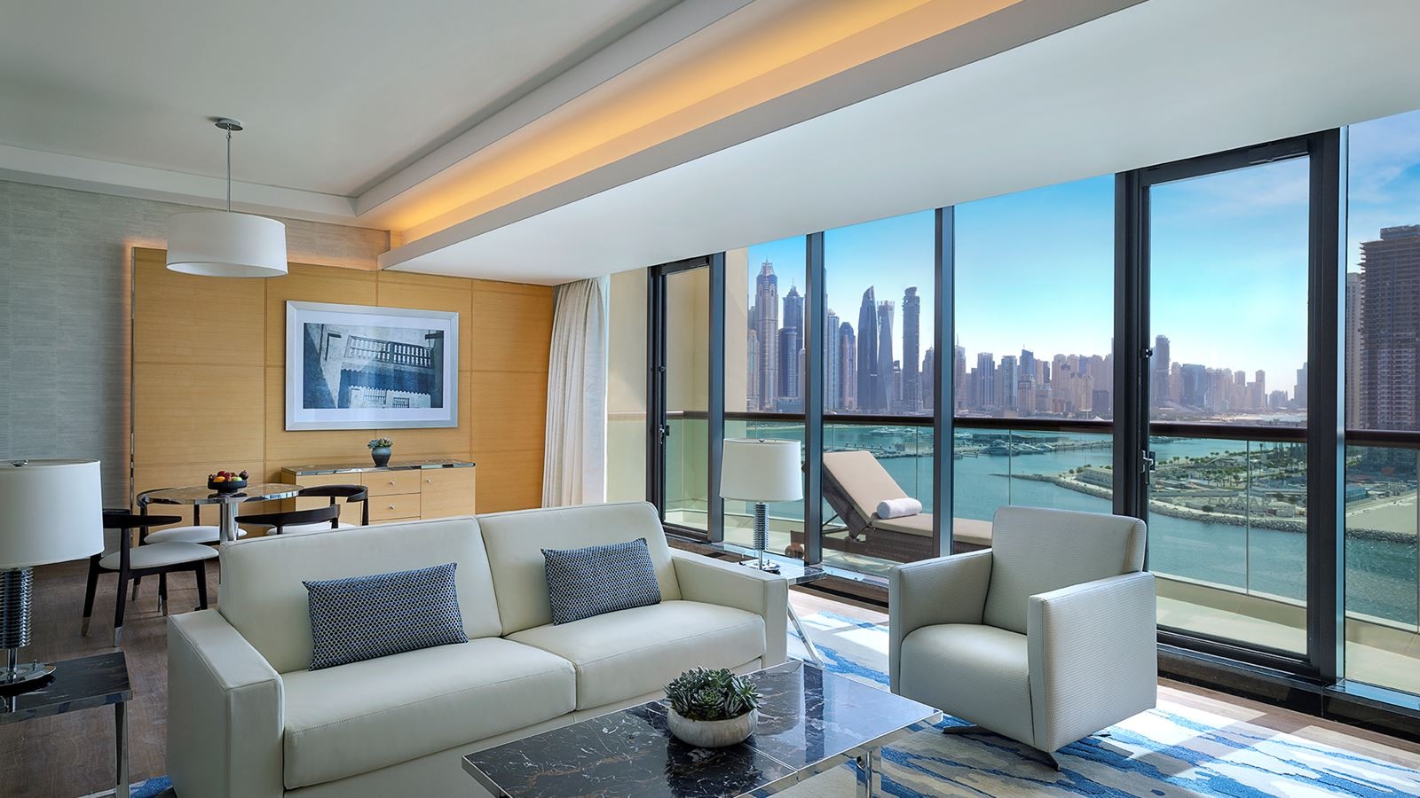 rooms-executive-suite