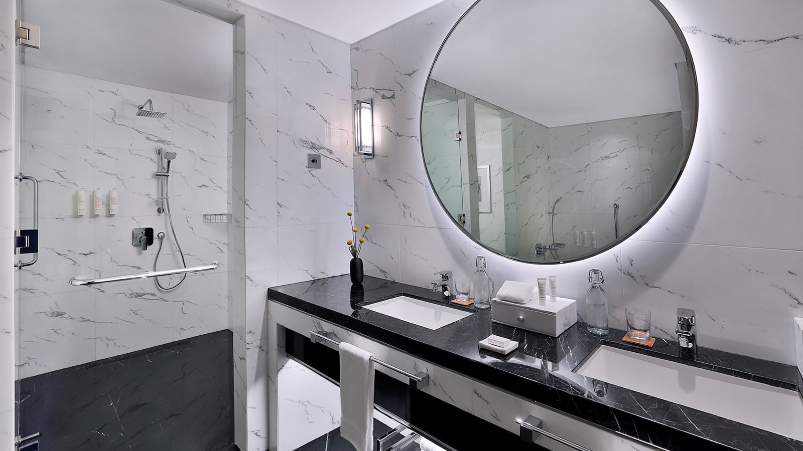 rooms-executive-suite