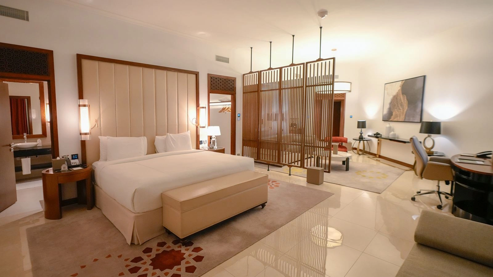 rooms-one-bedroom-deluxe-suite