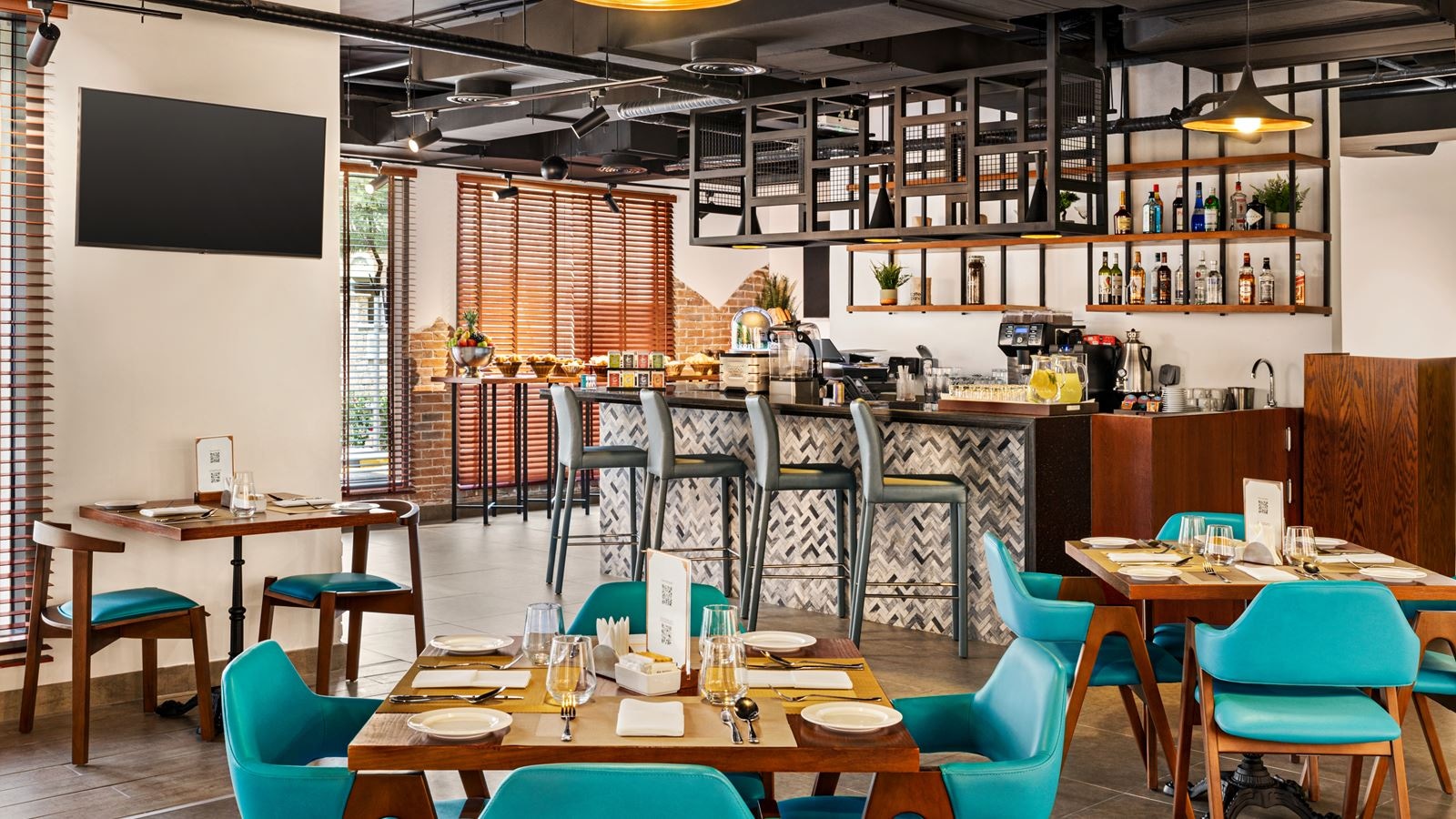 restaurants-urban-bar--kitchen