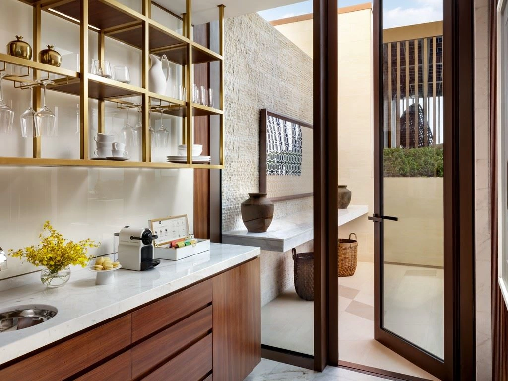 rooms-sky-pool-villa