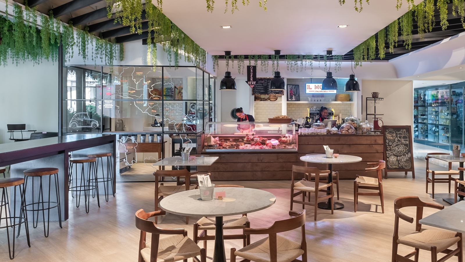 restaurants-il-motto-deli