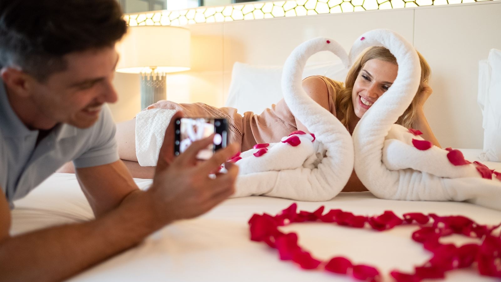 rooms-sea-view-room-with-balcony